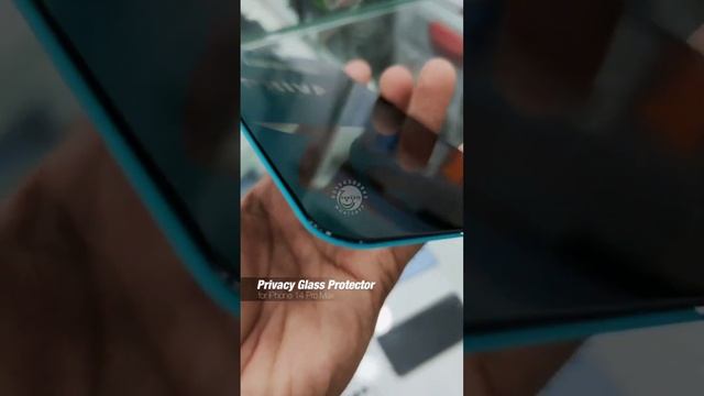 Privacy Glass Protector for iPhone 14 Pro Max смотреть онлайн