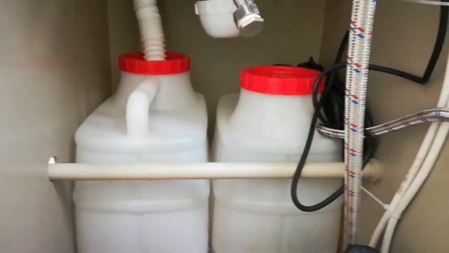 Обзор автономного умывальника Спрут с бесконтактным включением воды смотреть онлайн