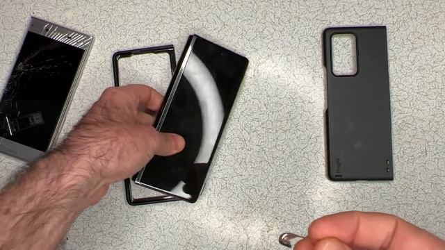 Galaxy Z Fold 2 Secrets: Unlock the Sim Tray - No SIM Tool Required! смотреть онлайн