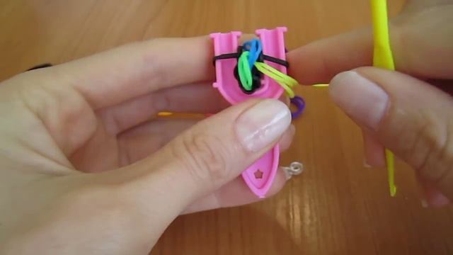 Браслет ДРУЖБА из резинок. Как плести браслеты из резинок ДРУЖБА смотреть онлайн