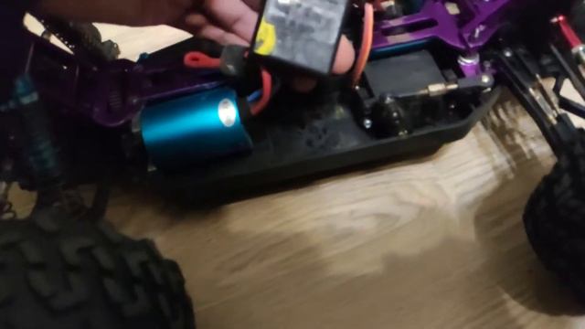 Распаковка и обзор hsp brontosaurus pro 1/10. смотреть онлайн