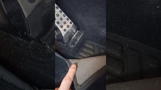 Оригинальные коврики Мерседес G class слабое место