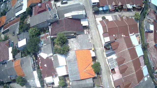 Drone MJX Bugs 4W/B4W 4K, Flight Test смотреть онлайн