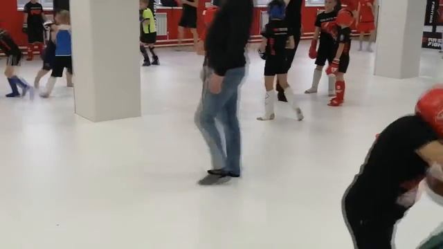 Тренировка Спаринги клуб Arsenal Fighting смотреть онлайн