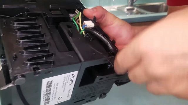 Nespresso NX100 Reparatur Wasserverlust Teil 3-3/ repair Open Delonghi Krups Kaffeemaschine смотреть онлайн