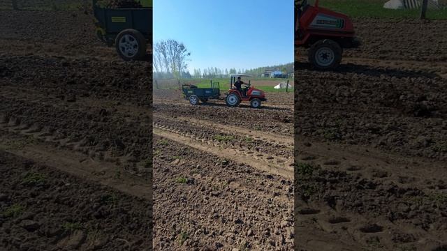 Разбрасыватель РОУ-1 в работе смотреть онлайн