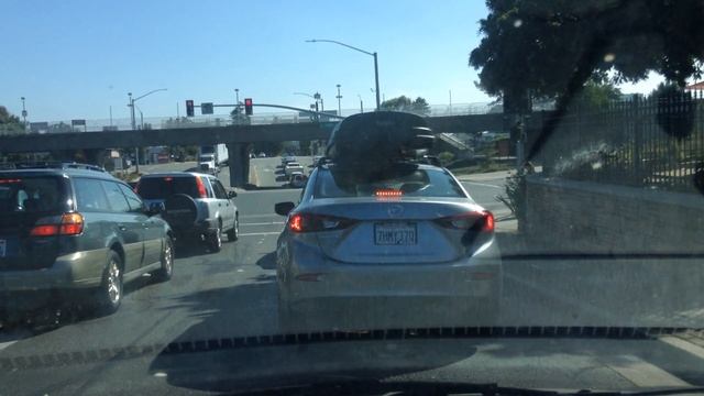 Drive from Belmont Safeway to Redwood Shores library, near Oracle; California смотреть онлайн