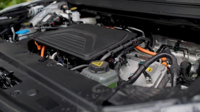 Hybrid Mythbusters - Are there sufficient warranties in place for Hybrids in South Africa? смотреть онлайн