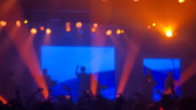 Apashe with Brass Orchestra - Vancouver, Commodore Ballroom 2023 смотреть онлайн