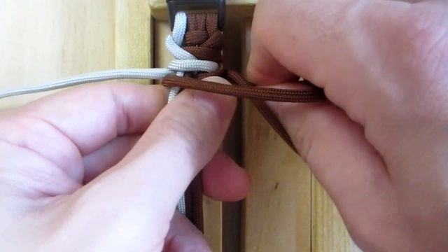 Браслет из паракорда Chainlink