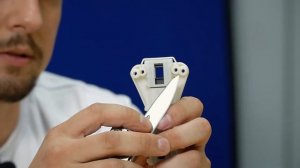 Замок люка (УБЛ) C00085194 стиральной машины Indesit, Whirpool. Обзор устройства блокировки люка