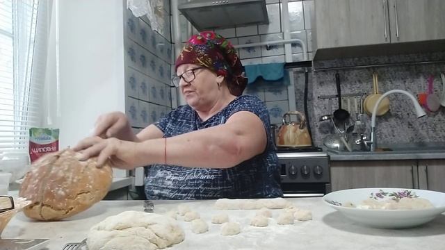 ВАРЕНИКИ САМЫЕ ЛЕНИВЫЕ. И МОЙ ПАДОВЫЙ ХЛЕБ смотреть онлайн