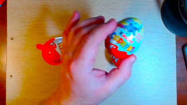 ?NEW Candy's Kinder ASMR lollipops satisfying video relaxing Kinder Joy, Kinder Surprise #118 смотреть онлайн
