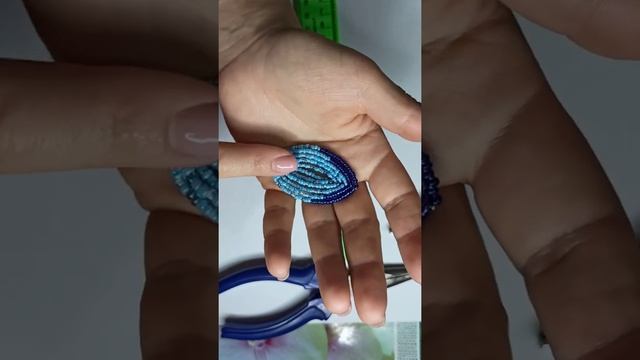 Голубая Георгина из бисера ❤️ смотреть онлайн