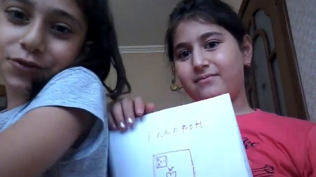 Челлендж нарисуй себе на спине рисунок как и Угадай его за 10 минут смотреть онлайн