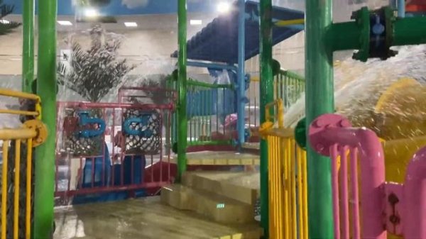 Обзор крытого аквапарка “Ailand”