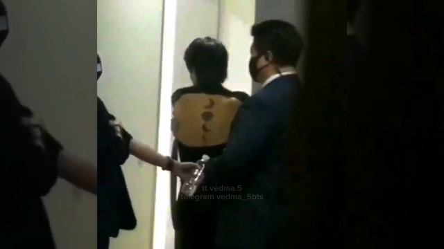 тату Чимина смотреть онлайн
