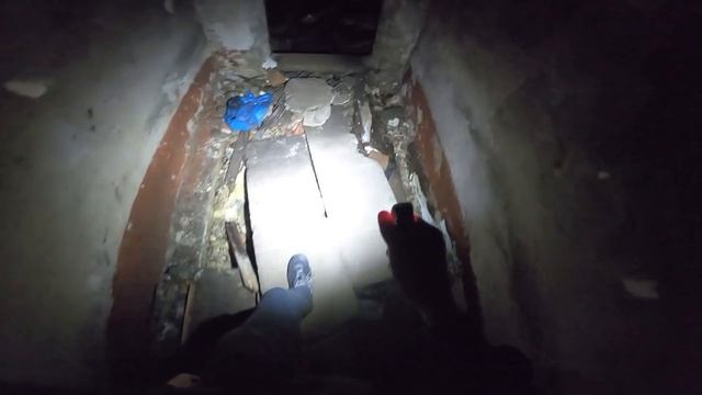 Got into the catacombs of the old prison/Trip to little dream. Part two. смотреть онлайн