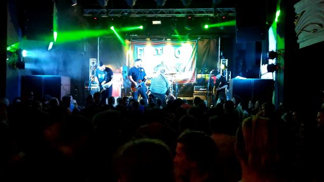 Flatfoot 56 - "Knuckles Up", клуб Город, Moscow 15.12.2017 смотреть онлайн