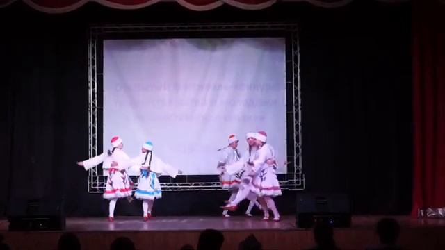 833 Хореографический коллектив «Эдельвейс» Снег снежок г Томск смотреть онлайн