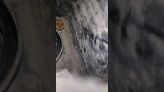 Джили мк,как добраться до лампочки габарита,смотрим в камеру смотреть онлайн