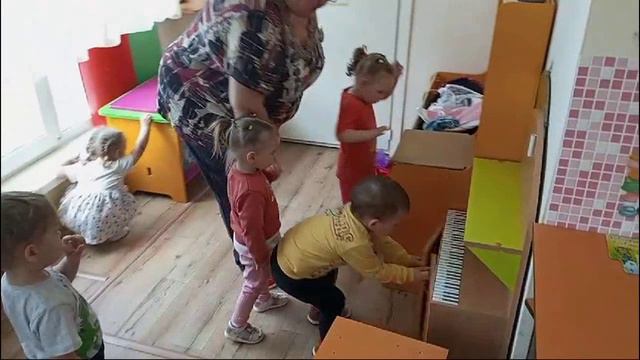 прятки смотреть онлайн