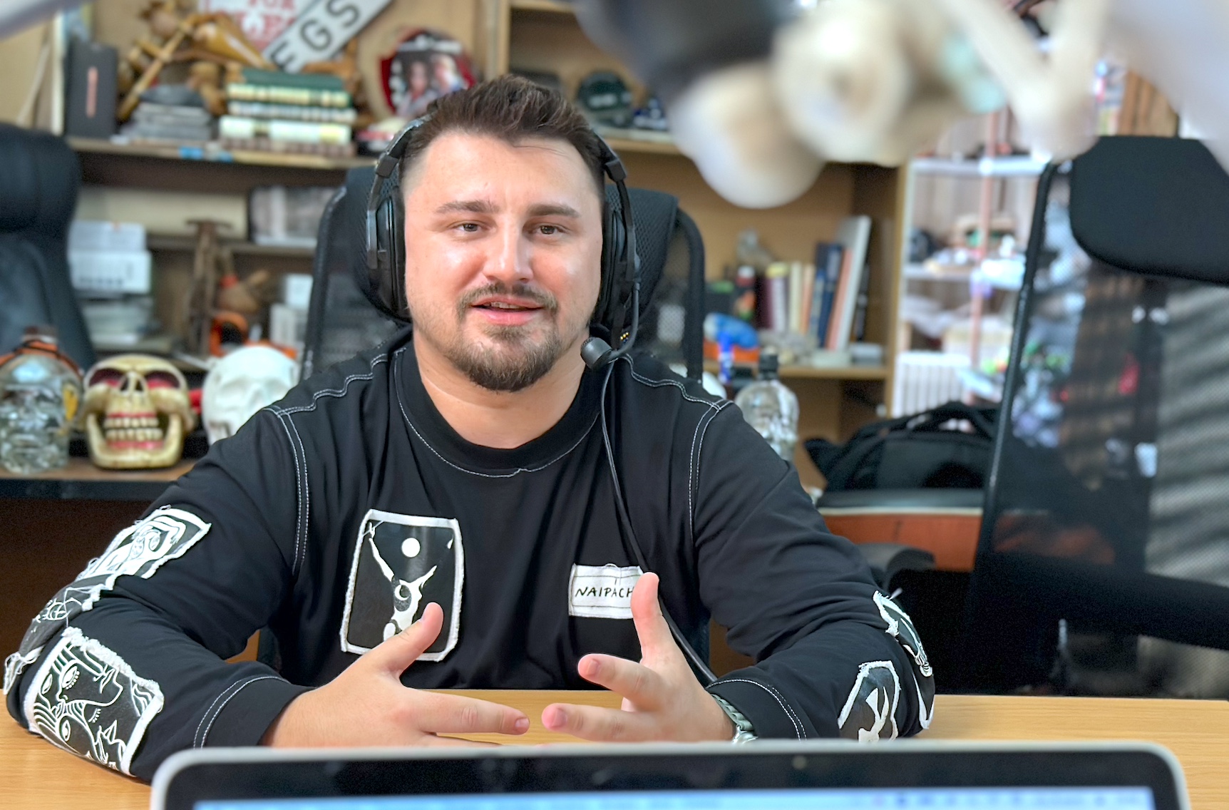 Подписки от  APPLE - ICloud, Apple TV+ и другие...