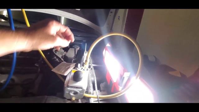 HOW TO VACUUM OUT YOUR A/C SYSTEM FORD FLEX смотреть онлайн