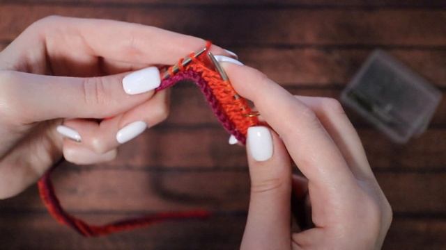 Вязание свитера от горловины и плечей | Мастер-класс | Лиса Вяжет смотреть онлайн