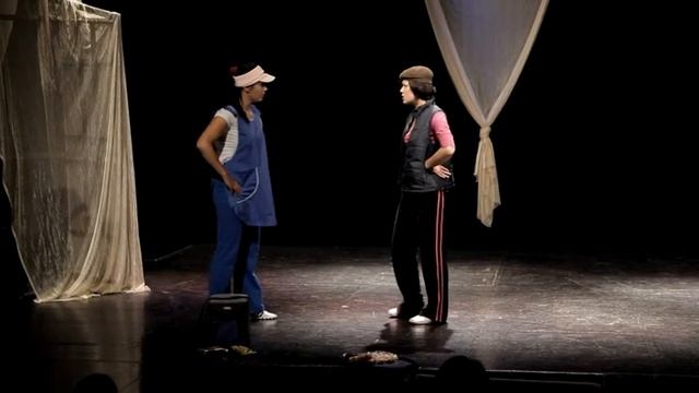 MVI 6846 Продажа пирожков и мороженки смотреть онлайн