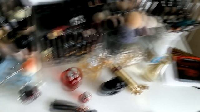 VLOG покупки косметики в Москве и первые подарки на Новый год смотреть онлайн