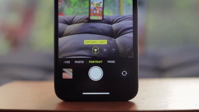 IPhone XS Vs XR 2020 Review! HERE IS WHAT YOU SHOULD KNOW BEFORE BUYING THESE IPHONES!