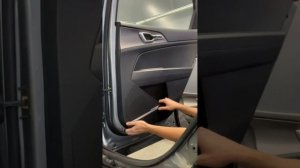 Kia Sportage 2022 снятие задней обшивки двери