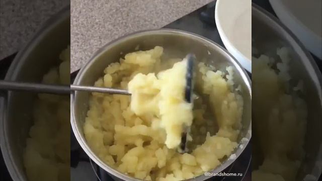 Толкушка с эргономичной складной ручкой Delta смотреть онлайн