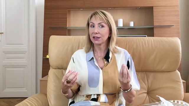 Зачем дружить с бывшими / Чем опасна дружба с бывшими смотреть онлайн