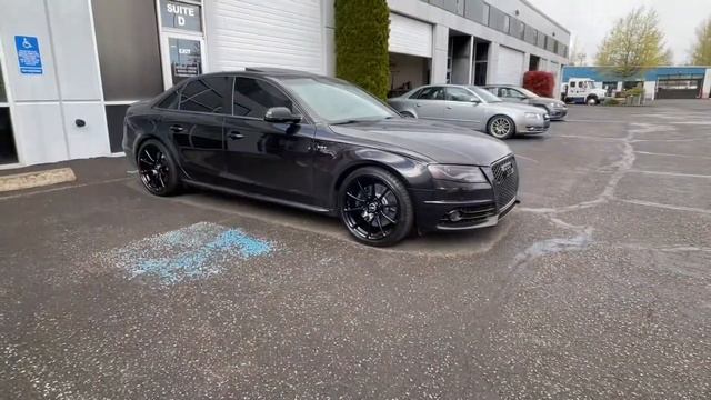 Audi Dynamic Center Caps смотреть онлайн