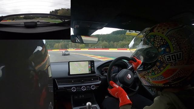 Honda Civic TYPE R FL5 'VS' MINI GP3 'VS' Honda Civic Type R FL5 смотреть онлайн