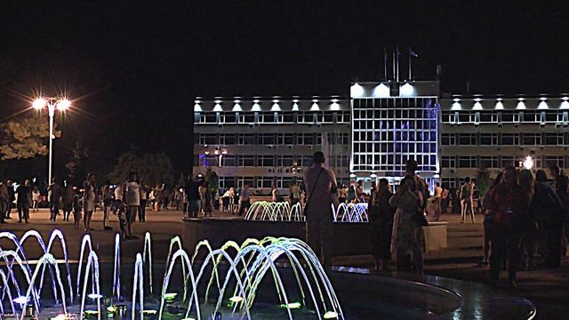 Анапа поющие фонтаны (Танцующие фонтаны). смотреть онлайн