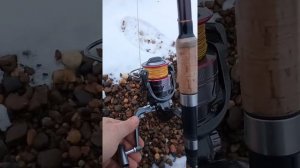 Катушка GHOTDA 7000 шпуля проворачивается, леска не наматывается на шпулю.