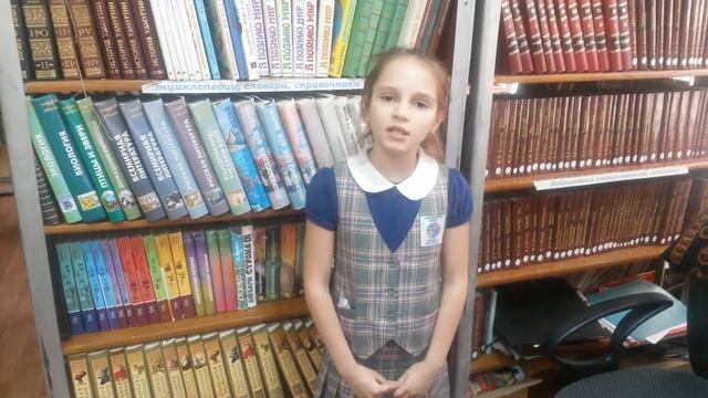 Страна читающая — Варвара Демченко читает произведение «Как правая и левая рука» М. И. Цветаевой смотреть онлайн