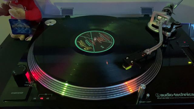 Tom Petty & The Heartbreakers - You Got Lucky - Long After Dark LP смотреть онлайн