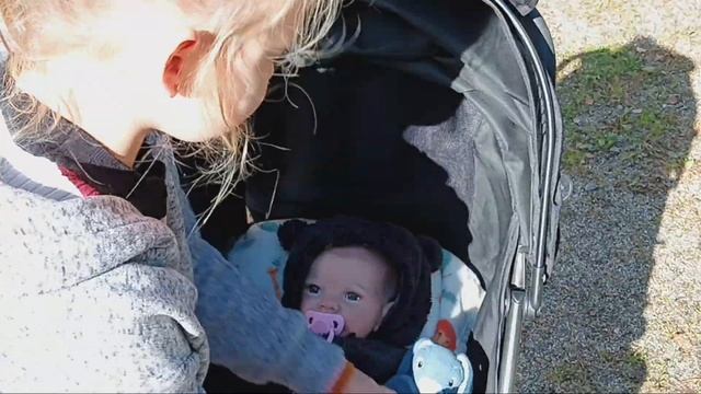 Прогулка с реборн на улице. Reborn vlog, my reborn baby doll, смотреть онлайн