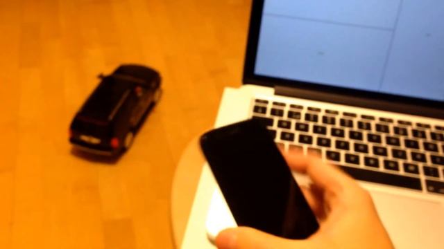 Remote controlled car using Node.js and Raspberry Pi смотреть онлайн