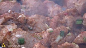 Как правильно жарить шашлык: тест мангала мясом на 3 кг!