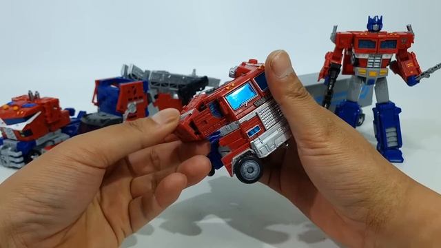 Transformers WFC Siege Kingdom Legacy Laser Galaxy Optimus Prime Truck Vehicles Car Robot Toys