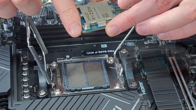 AMD AM5 Ryzen 7000 Series CPU Simple Install Guide смотреть онлайн