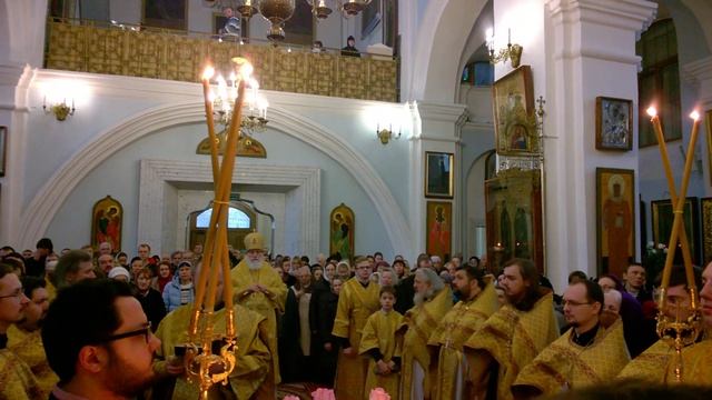 Божественная литургия и новогодний молебен -1 января в Свято-Духовом кафедральном соборе Минска. смотреть онлайн