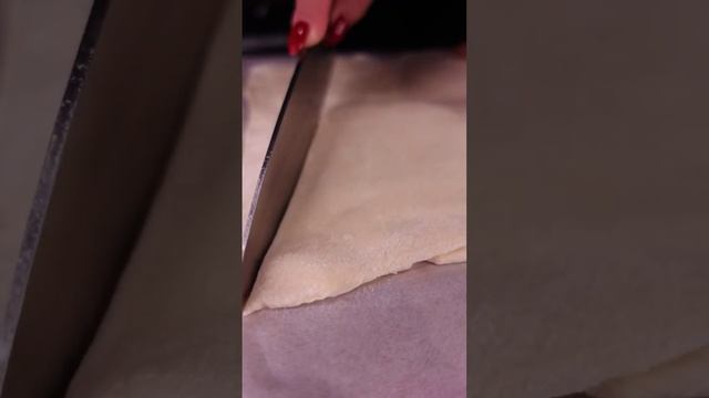 Круассаны с ветчиной и сыром ?Быстрый рецепт мини пиццы за 5 минут???Погнали готовить? смотреть онлайн