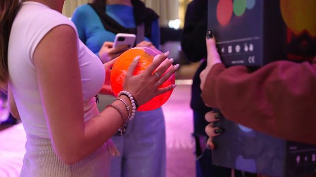 Leo Bank 1 million customer event смотреть онлайн