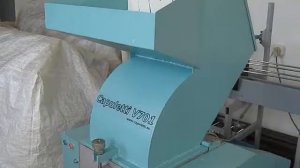 Измельчитель полипропиленовых мешков и нитей Capuletti V701